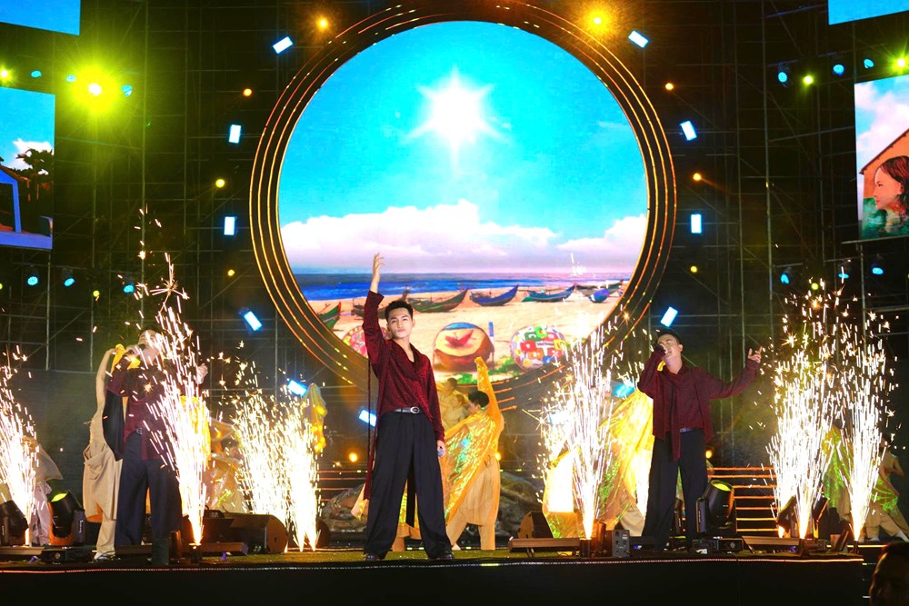 Đà Nẵng chào 2026 - Hòa âm tỏa sáng - ảnh 3