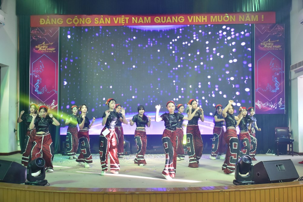 Các hoạt động văn hóa, văn nghệ đón Tết Bính Ngọ tại Đà Nẵng - ảnh 4