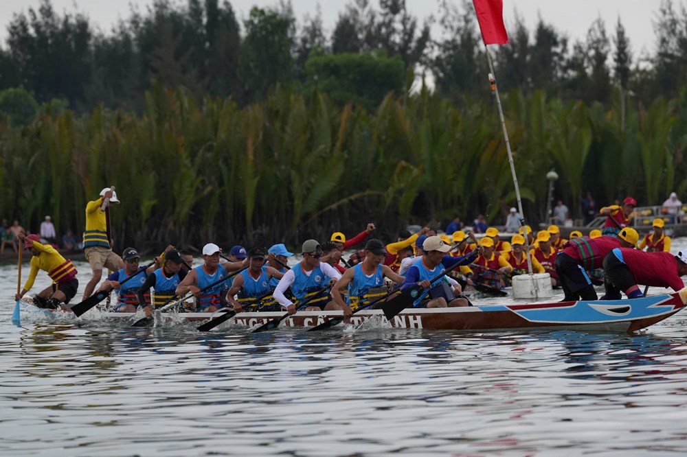 Sôi động  giải đua thuyền tranh cúp FVG  - ảnh 9