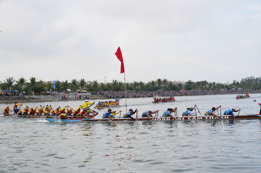 Sôi động  giải đua thuyền tranh cúp FVG  - ảnh 8