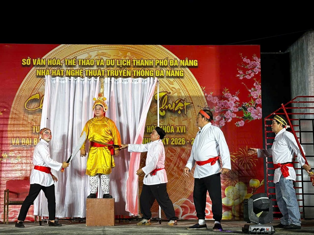 Nghệ thuật truyền thống tuyên truyền bầu cử - ảnh 1