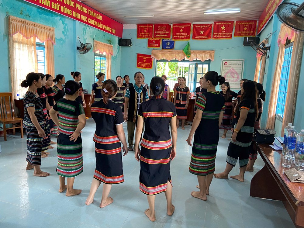 Kết nối đưa đồng bào Giẻ Triêng đến Làng Văn hóa- Du lịch các dân tộc Việt Nam - ảnh 4