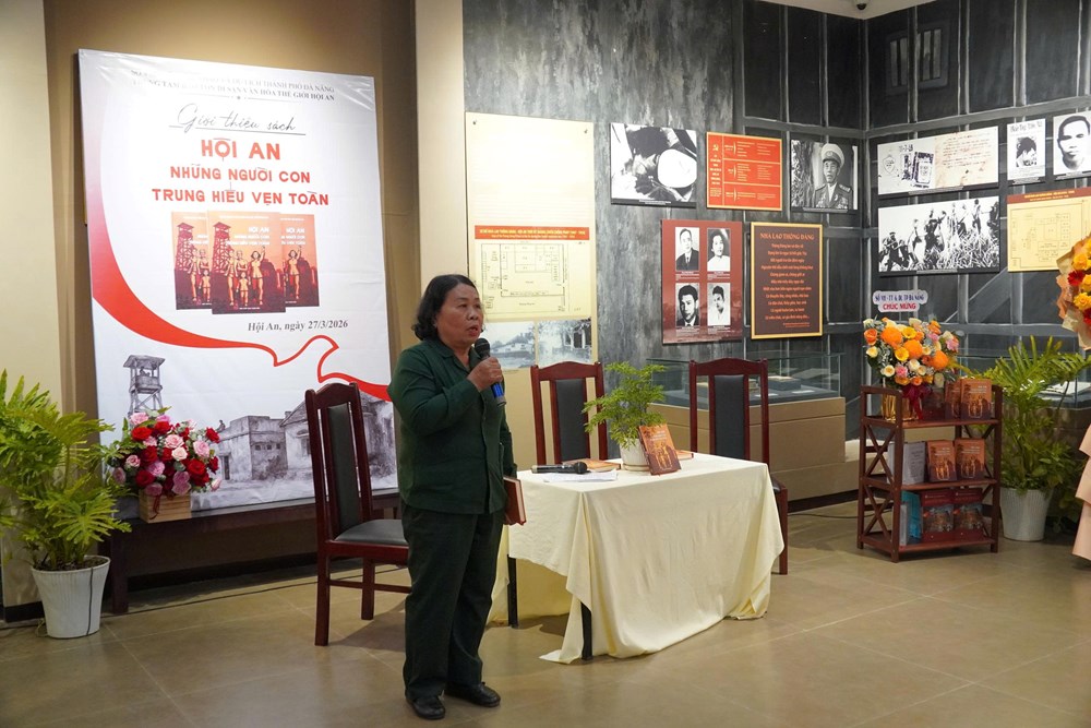 Ra mắt tập sách “Hội An - Những người con trung hiếu vẹn toàn” - ảnh 4