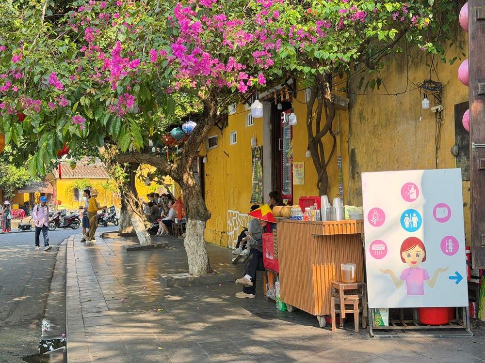 Hình ảnh Hội An những ngày đầu ra quân lập lại trật tự vỉa hè, mỹ quan đô thị - ảnh 5