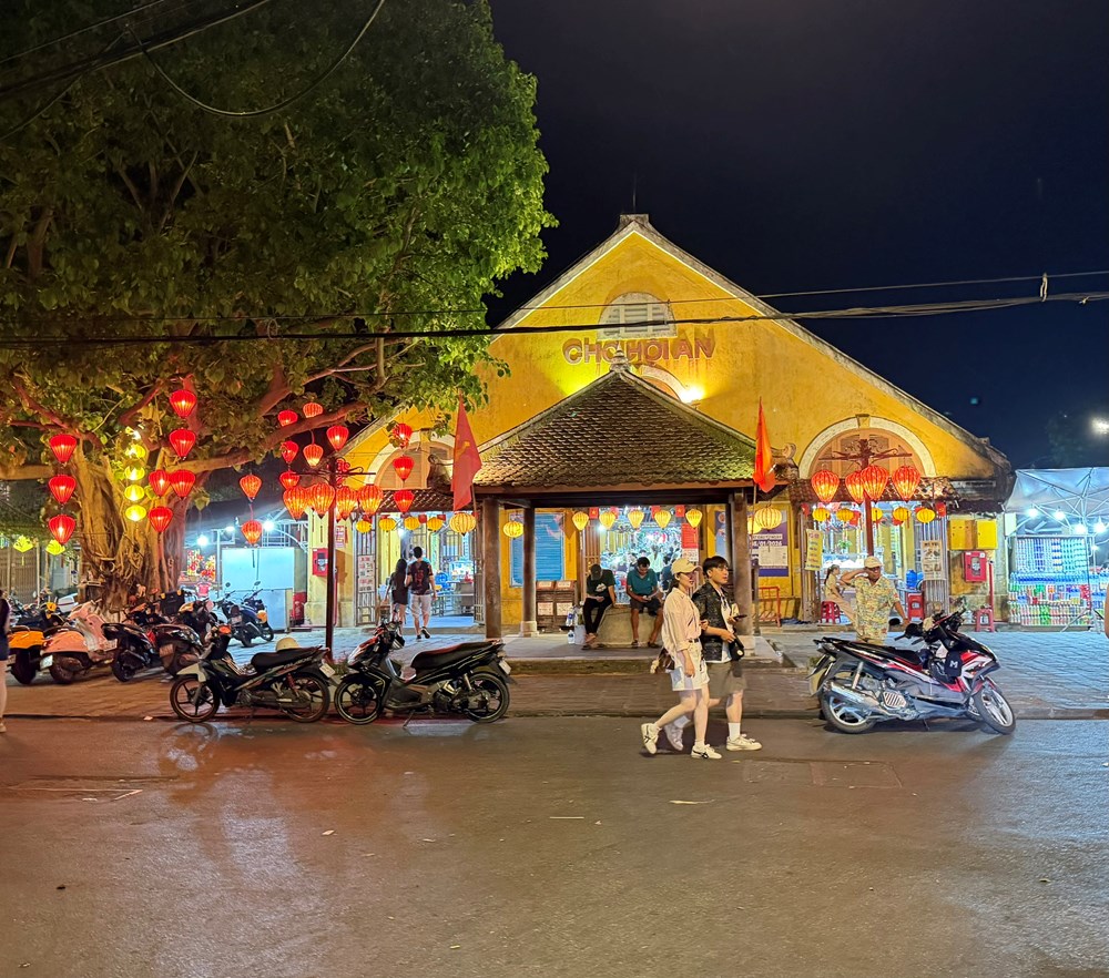 Hội An ban hành chỉ thị tăng cường quản lý, đảm bảo trật tự đô thị - ảnh 2