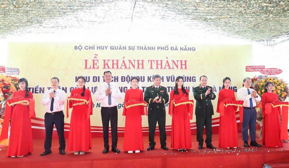 Khánh thành công trình di tích lịch sử địa điểm thành lập Đội du kích Vũ Hùng - ảnh 2