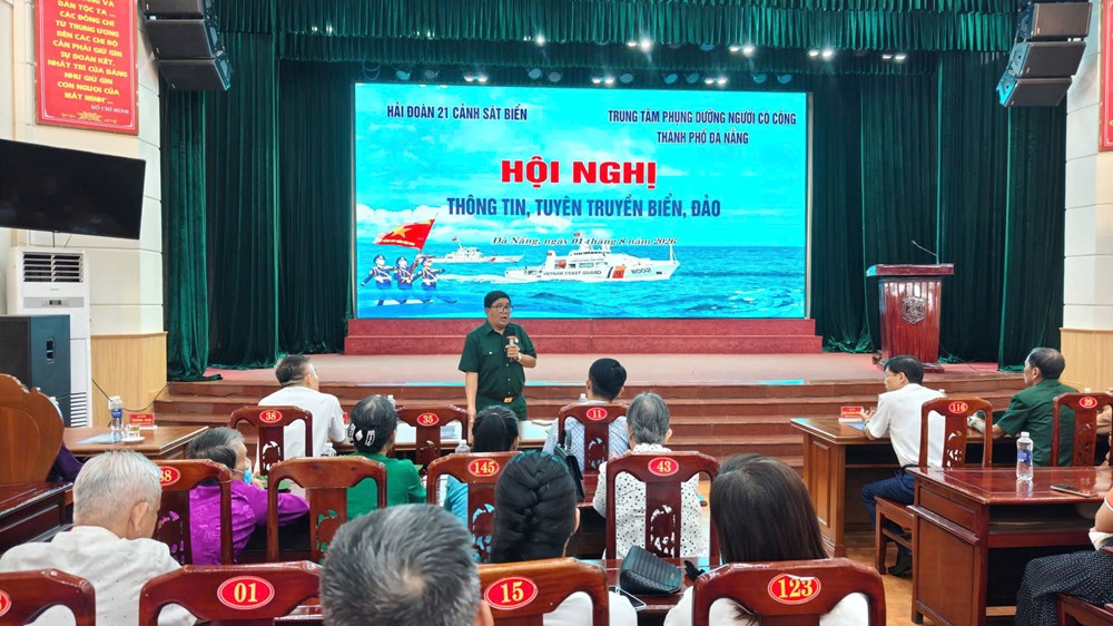 Bộ Tư lệnh Vùng Cảnh sát biển 2 tri ân người có công cách mạng - ảnh 4