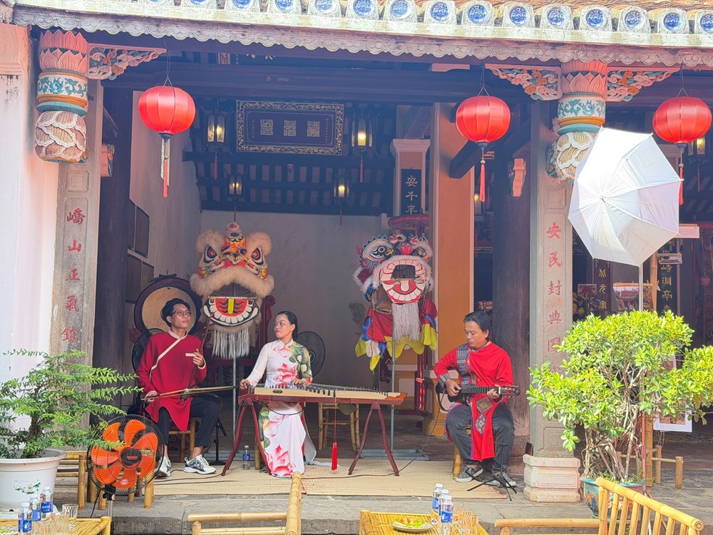 Đánh thức “mạch ngầm thuần hậu” từ những “chân dung” bình dị  - ảnh 6