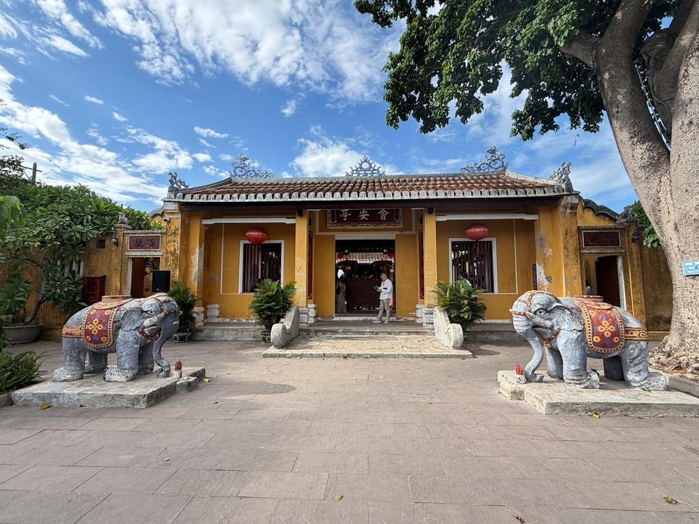 Đánh thức “mạch ngầm thuần hậu” từ những “chân dung” bình dị  - ảnh 7
