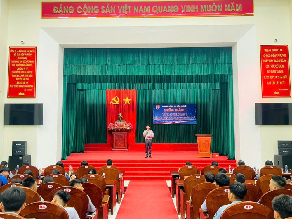 Tuổi trẻ Kiểm ngư số 3 vững vàng nơi đầu sóng - ảnh 1