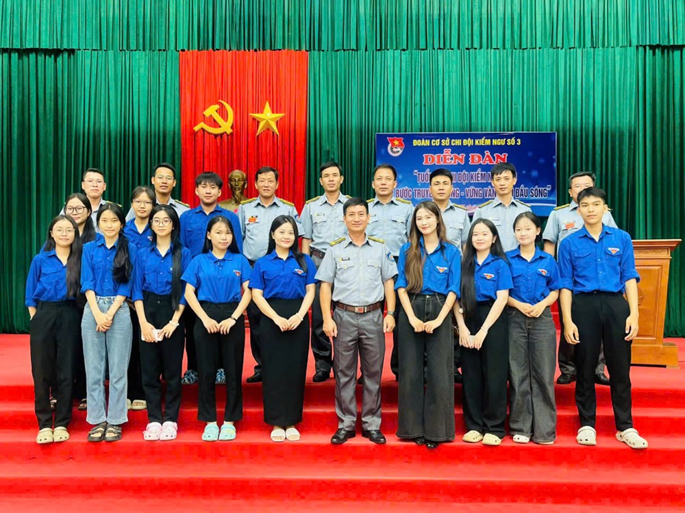 Tuổi trẻ Kiểm ngư số 3 vững vàng nơi đầu sóng - ảnh 2