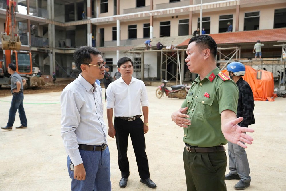 Trường liên cấp xã biên giới A Vương sẵn sàng đón học sinh  - ảnh 1