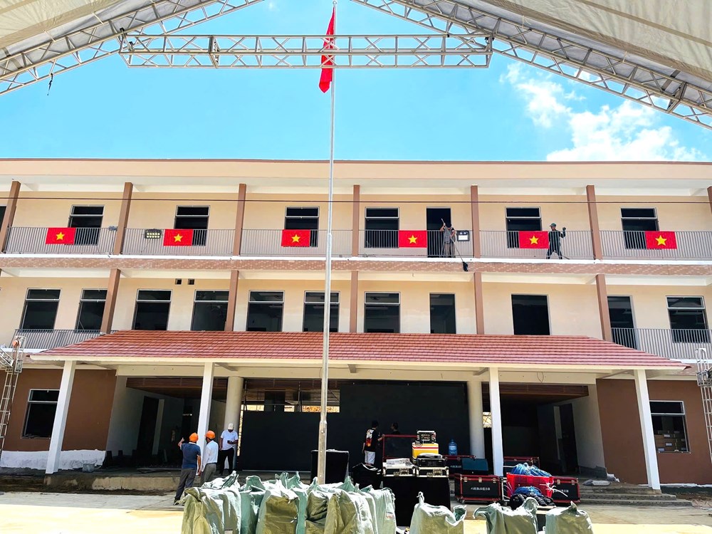 Trường liên cấp xã biên giới A Vương sẵn sàng đón học sinh  - ảnh 4