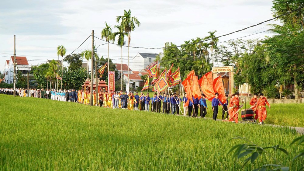Gốm Thanh Hà: Giữ hồn đất, mở lối sáng tạo - ảnh 1