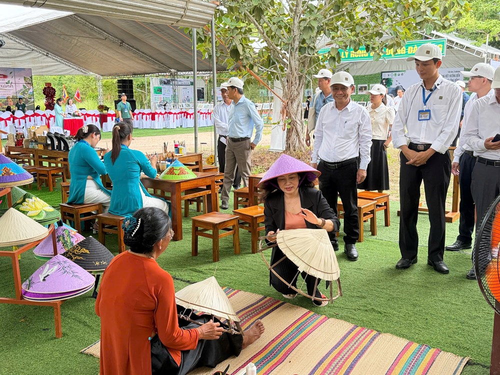 Mỹ Sơn ra mắt loạt sản phẩm du lịch trải nghiệm mới - ảnh 19