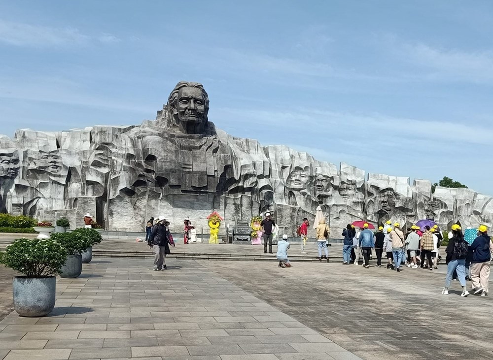 7 địa bàn trọng điểm mở rộng không gian du lịch phía Nam Đà Nẵng - ảnh 2