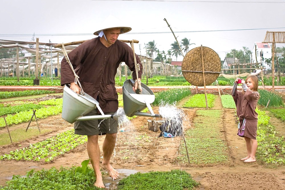 Kỳ cuối - Từ gian trưng bày đến đơn hàng bền vững - ảnh 1