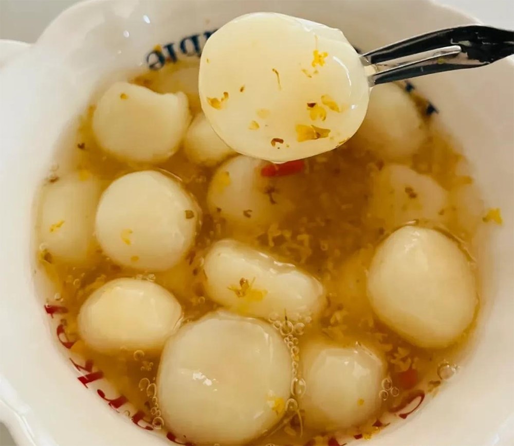 Thứ này ăn sống thì giải độc, nấu chín thì bổ phổi: Ngoài chợ sẵn nhiều giá chỉ vài nghìn mua đủ 1 bữa - ảnh 2