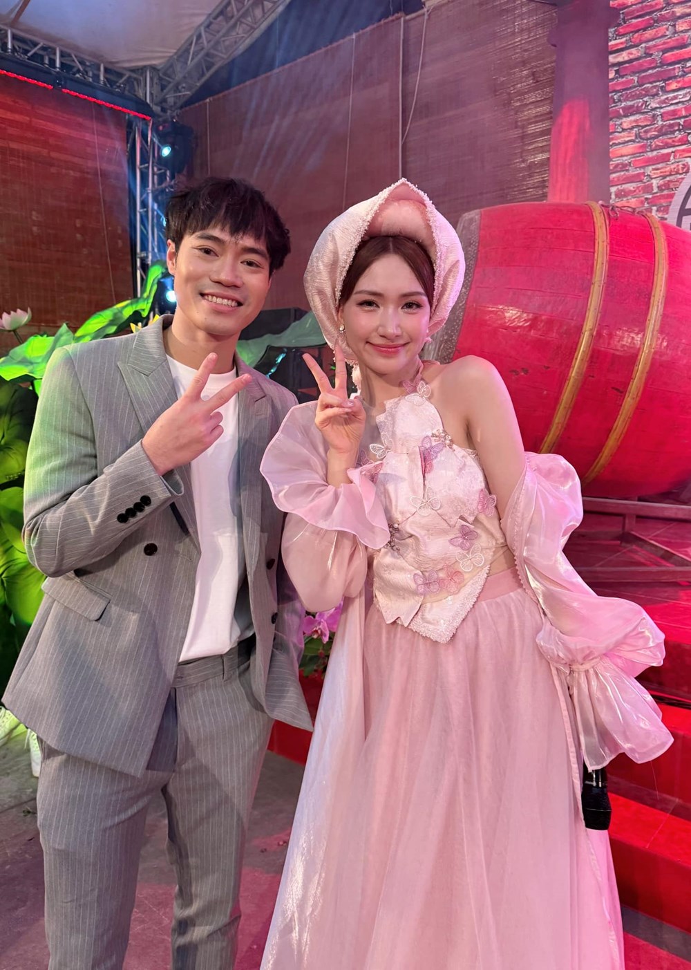 Bài đăng gây chú ý của Văn Toàn giữa lúc liên tục bị réo tên khi Hoà Minzy công khai chồng quân nhân - ảnh 2