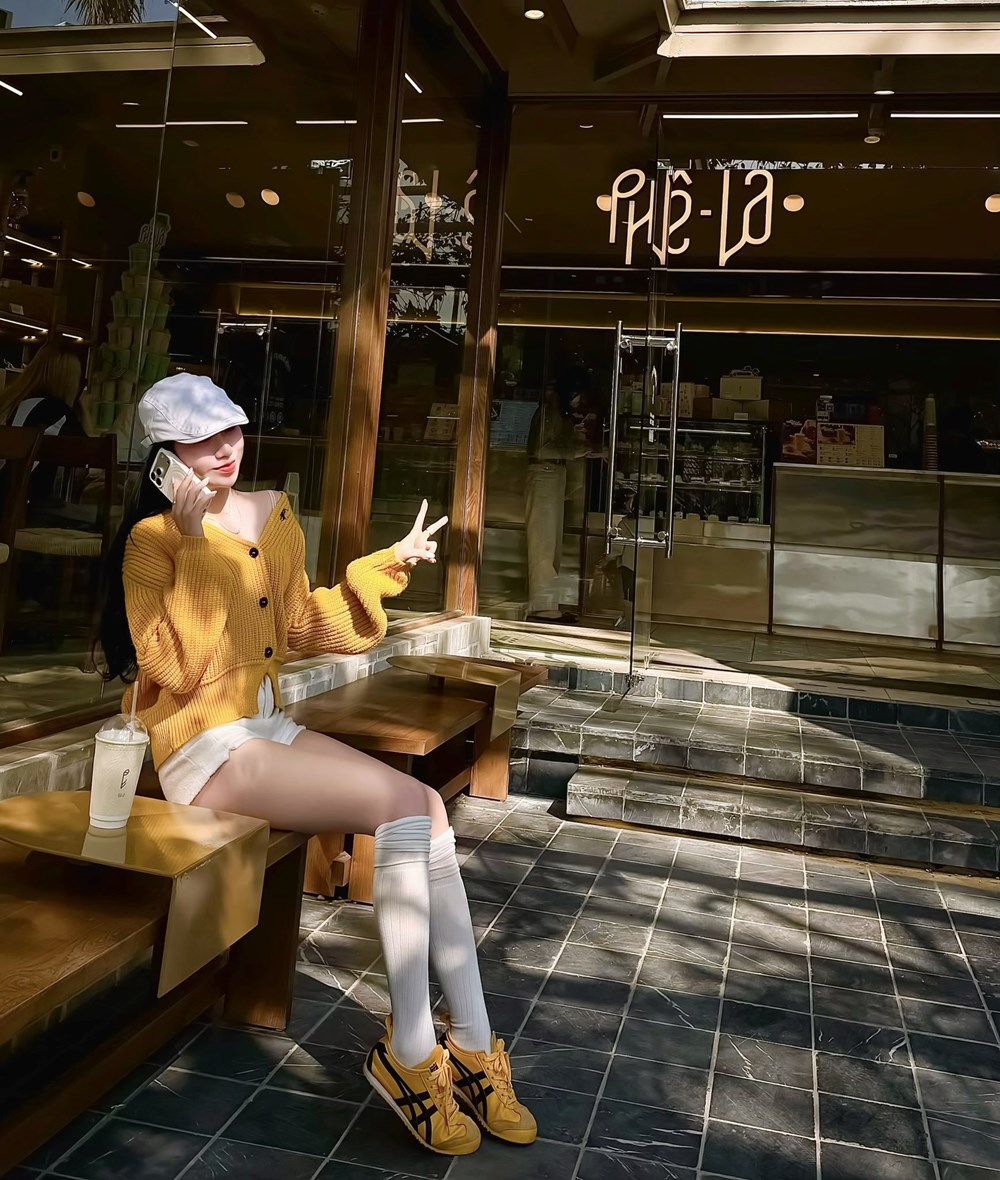 Hotgirl khoe chân dài thẳng tắp, nuột nà nhờ pickleball, hoá ra là em gái hot nhất làng bóng đá từng nhận Hoà Minzy là chị dâu - ảnh 8