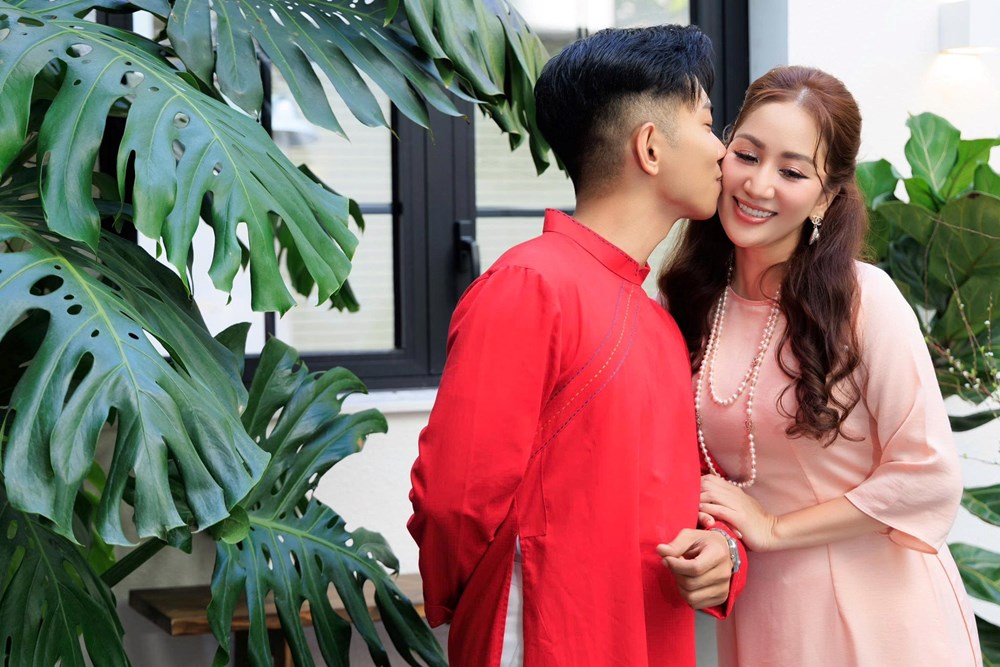 Phan Hiển chịu đựng Khánh Thi - ảnh 2