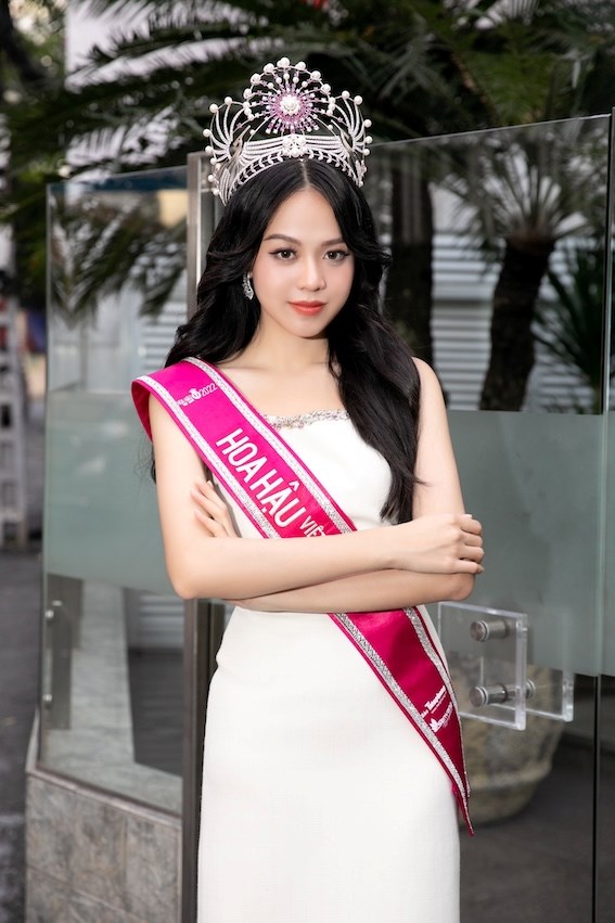 Nhìn lại Hoa hậu Thanh Thủy trong quá khứ phải công nhận: Quyết định thẩm mỹ ngày đó đúng là “cú lội ngược dòng” xuất sắc! - ảnh 3