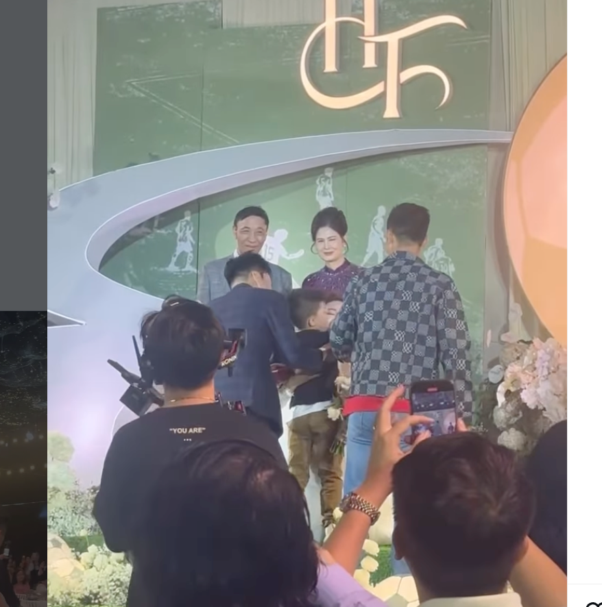 Duy Mạnh tái hiện khoảnh khắc cắm cờ trên tuyết trắng, cùng con trai làm điều đặc biệt trong đám cưới Đức Huy - MC Mù Tạt - ảnh 1