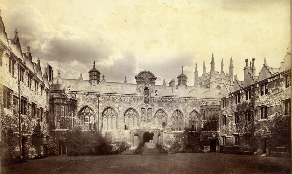 Vì sao Đại học Oxford lại có tên là Oxford? - ảnh 2