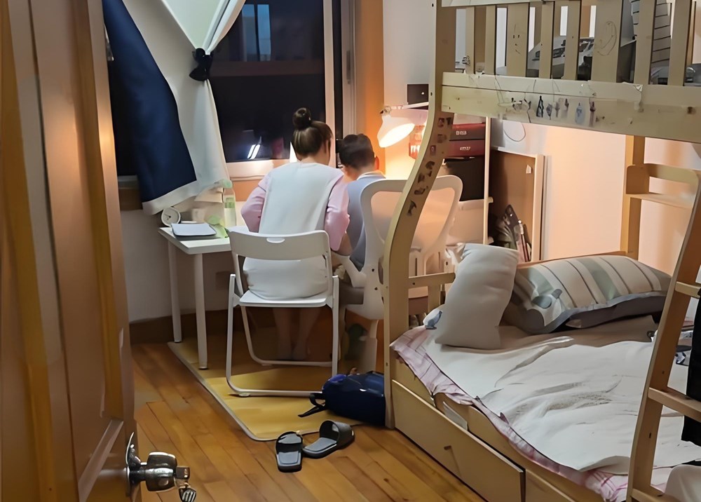 Nhà có con học giỏi đều theo 4 NGUYÊN TẮC này, gia đình bình thường cũng có thể áp dụng - ảnh 1