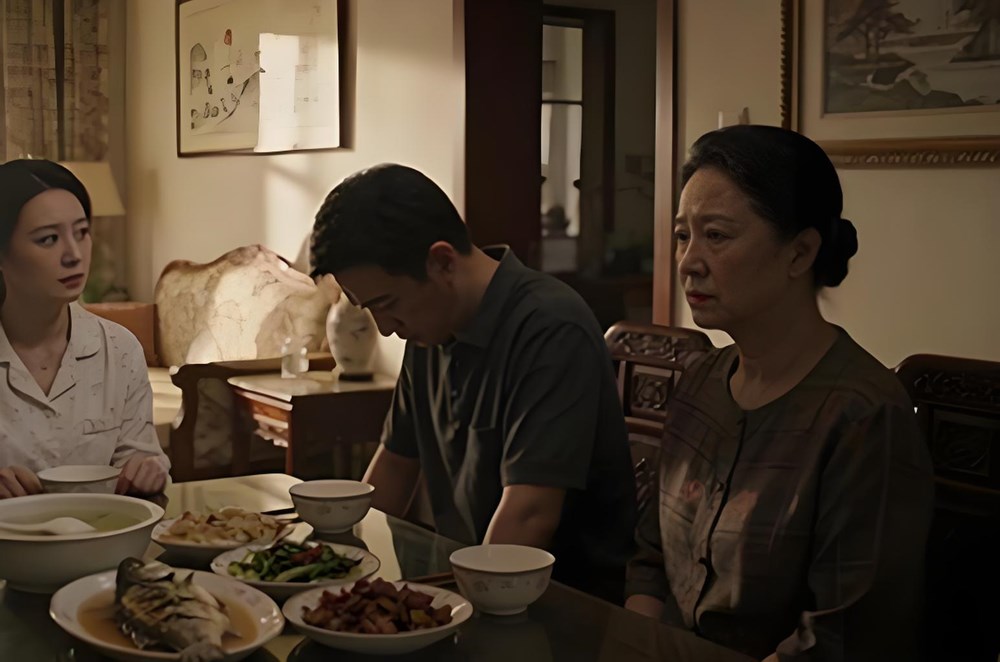 “Mấy quả bóng nhựa thôi mà, lấy có sao đâu“: Lời mẹ chồng làm nàng dâu gục khóc và nỗi bất lực giáo dục đa thế hệ - ảnh 1