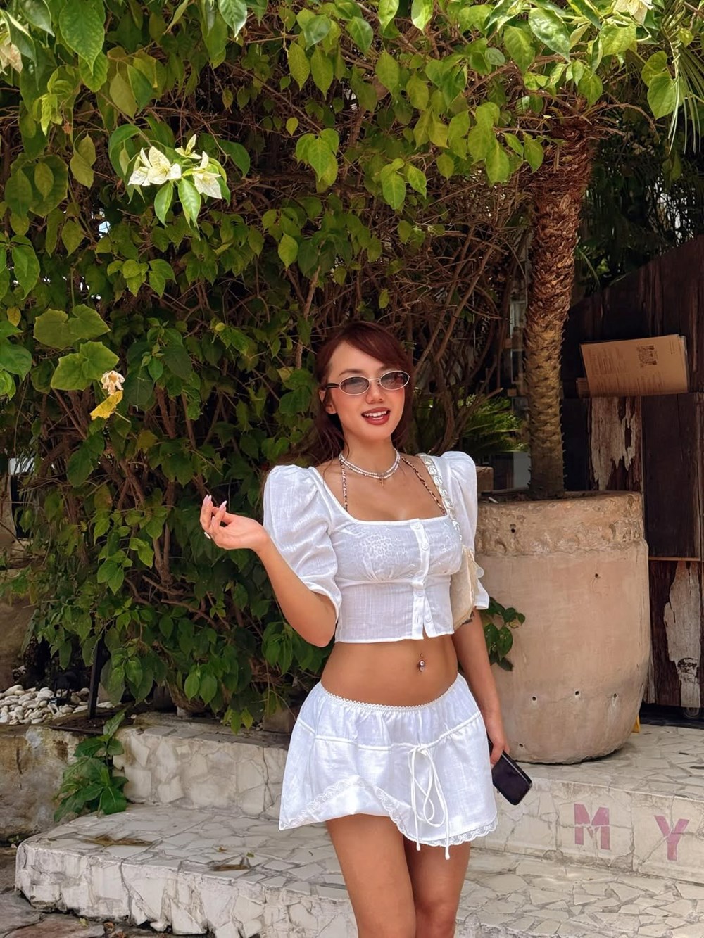 Xoài Non, Phương Ly cùng loạt sao Việt đu trend da nâu căng bóng: Bác sĩ nói hội chị em muốn học nhớ tuân thủ 1 việc để vừa đẹp vừa khỏe - ảnh 3