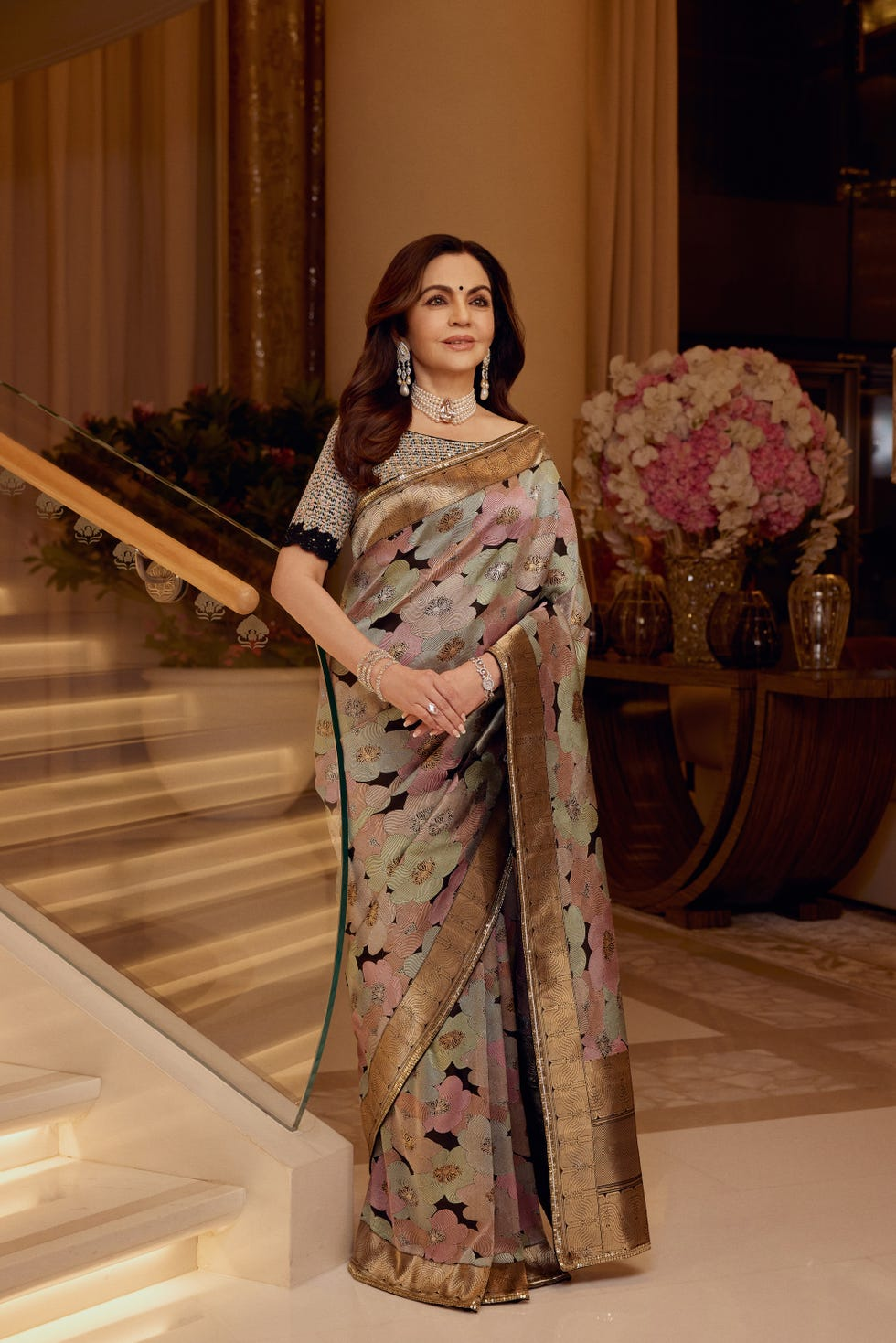 Người phụ nữ giàu nhất châu Á đeo viên kim cương có một không hai đến Gala TIME100 - ảnh 4