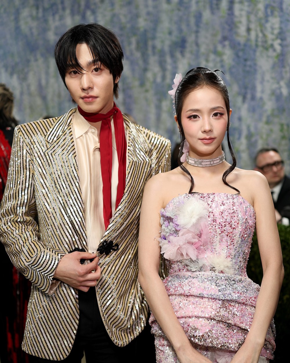 Mỹ nam cao 1m88 kiên nhẫn chờ Jisoo chụp hình chung ở Met Gala là ngoại lệ 11 năm mới có lại của Hàn Quốc - ảnh 4