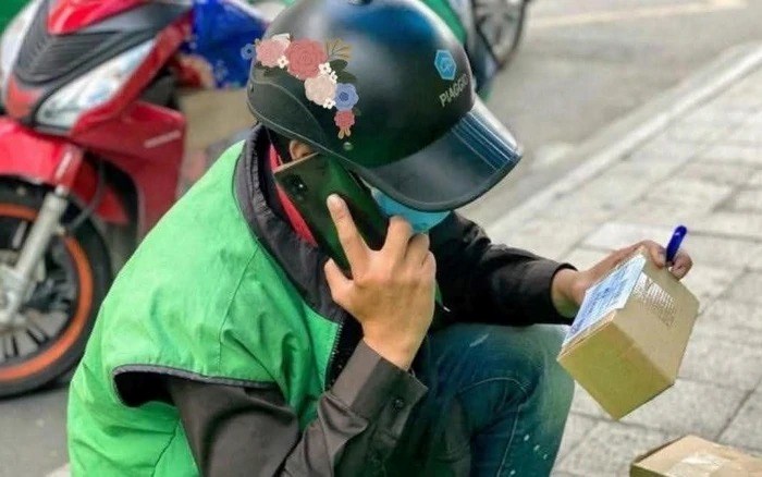 Công an cảnh báo thủ đoạn lừa đảo mới liên quan đến shipper giao hàng - ảnh 1