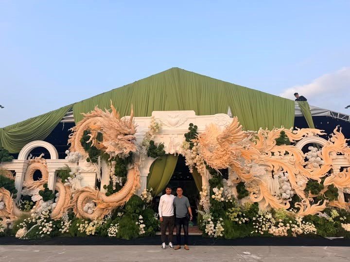 Hé lộ quá trình làm cổng cưới gây choáng ngợp nhất Hải Phòng của MC Mù Tạt và cầu thủ Đức Huy - ảnh 4