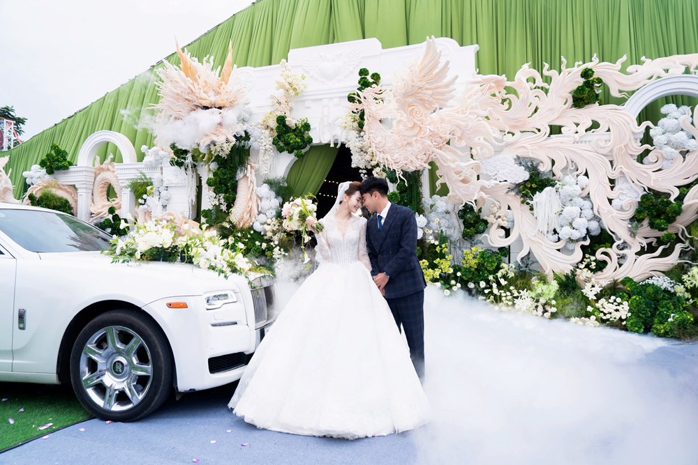 Hé lộ quá trình làm cổng cưới gây choáng ngợp nhất Hải Phòng của MC Mù Tạt và cầu thủ Đức Huy - ảnh 3