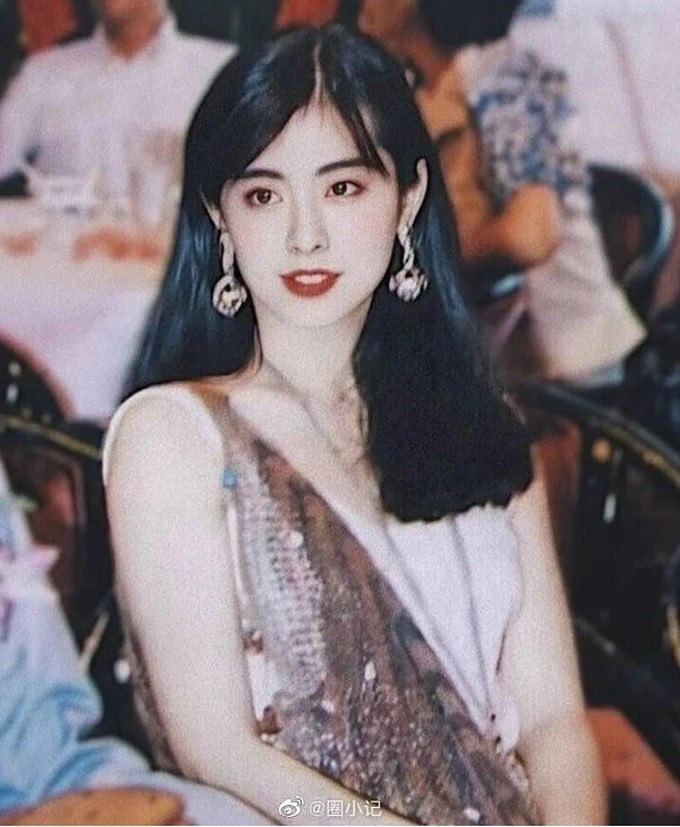 Vương Tổ Hiền: Vẻ đẹp không hoàn hảo, nhưng lại trở thành huyền thoại! - ảnh 2