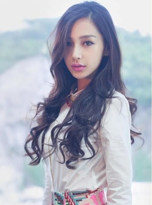 AngelaBaby: Nhan sắc “búp bê sống” đẹp bất chấp thời gian - ảnh 2