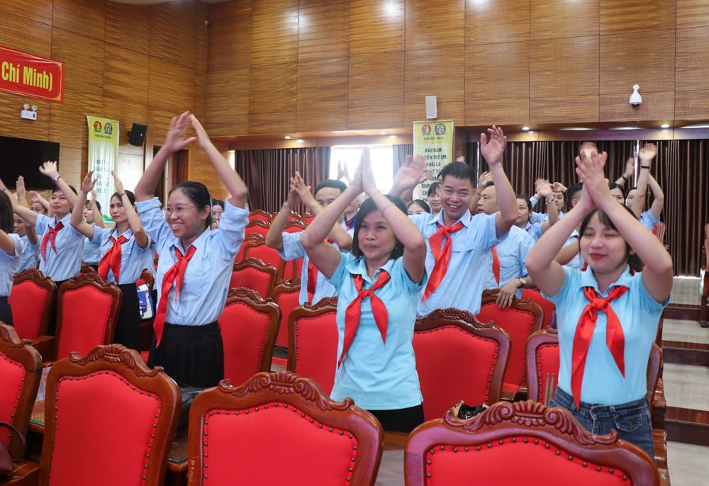 Các trại sinh tham gia tập huấn.