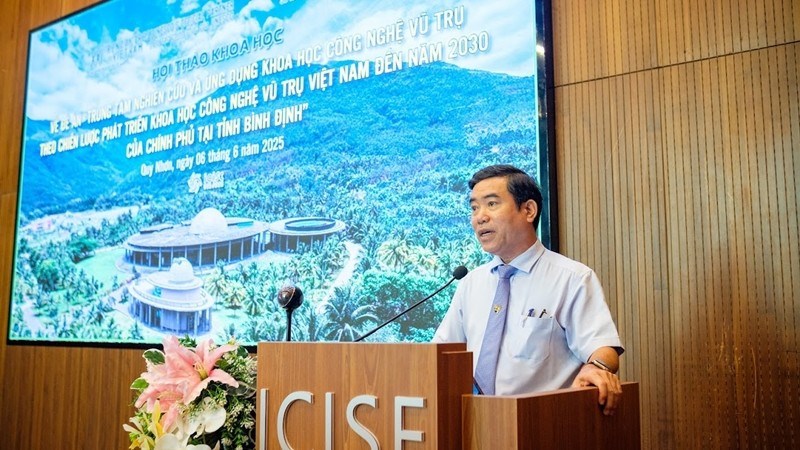 Tiến sĩ Nguyễn Hữu Hà, Phó Giám đốc Sở Khoa học và Công nghệ phát biểu tại Hội thảo.