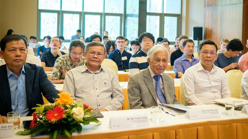 Buổi lễ có sự tham dự của nhiều nhà khoa học trên thế giới.