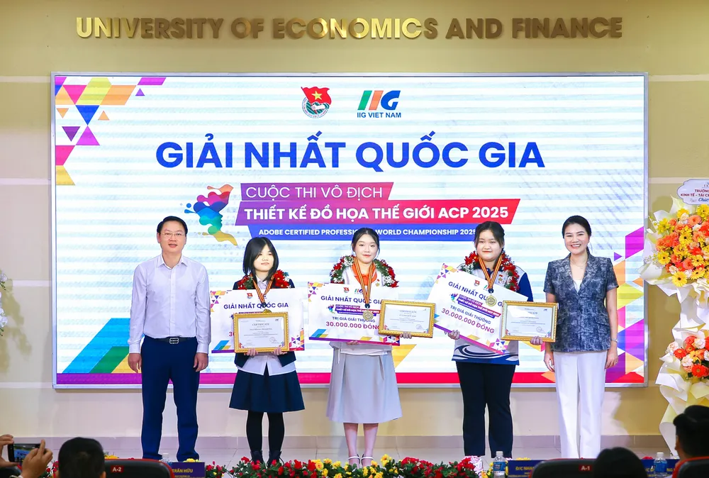 Trao giải cho 3 nhà vô địch năm 2025