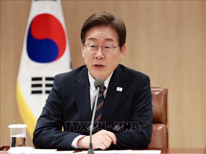Tổng thống Hàn Quốc Lee Jae Myung phát biểu trong cuộc họp khẩn tại Seoul ngày\n9.6.2025. Ảnh: YONHAP/TTXVN