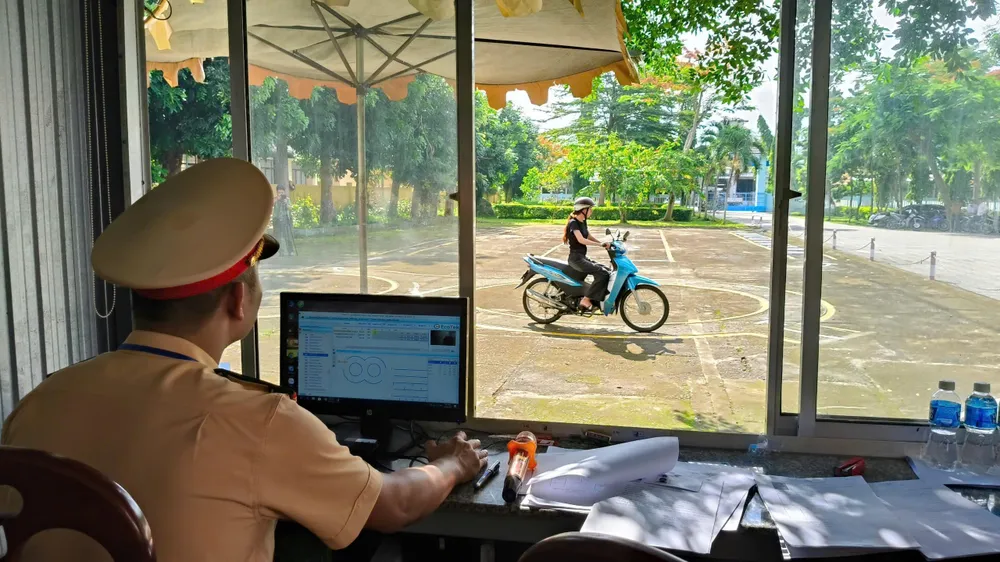 Thí sinh tham gia phần thi thực hành