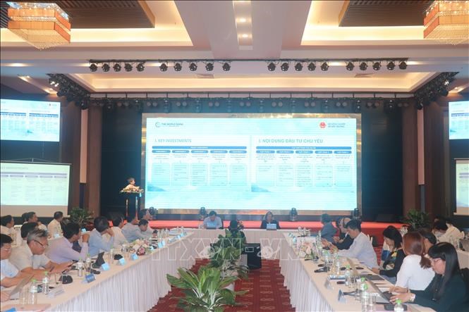 Đại diện Ban Quản lý Dự án WB9 thông tin về kết quả đạt được từ Dự án.