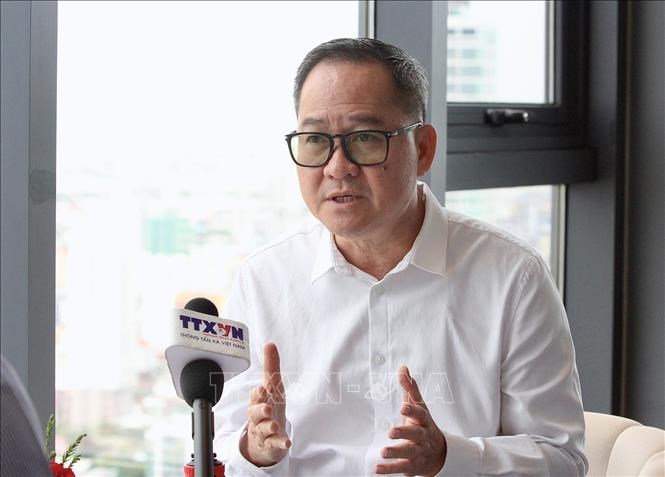 Chủ tịch CCJ trả lời phỏng vấn TTXVN nhân dịp kỷ niệm 100 năm Ngày Báo chí Cách mạng Việt Nam (21.6.1925 - 21.6.2025). Ảnh: Quang Anh/PV TTXVN tại Campuchia