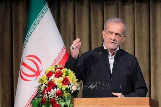 Tổng thống Iran Masoud Pezeshkian phát biểu. Ảnh tư liệu: IRNA/TTXVN