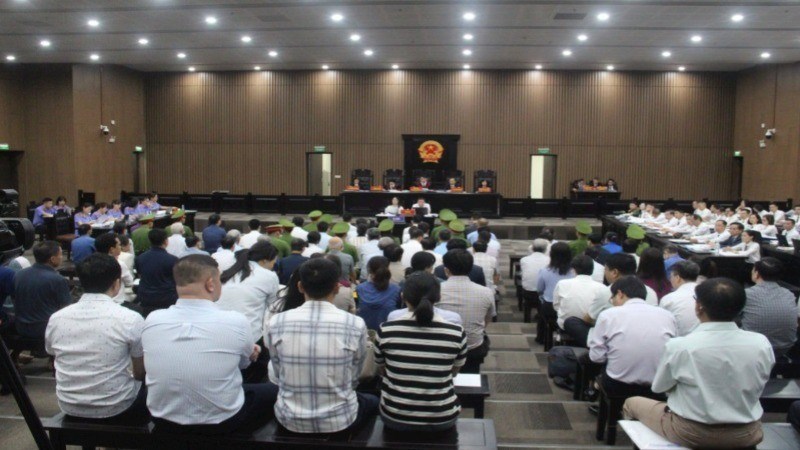 Toàn cảnh phiên tòa.