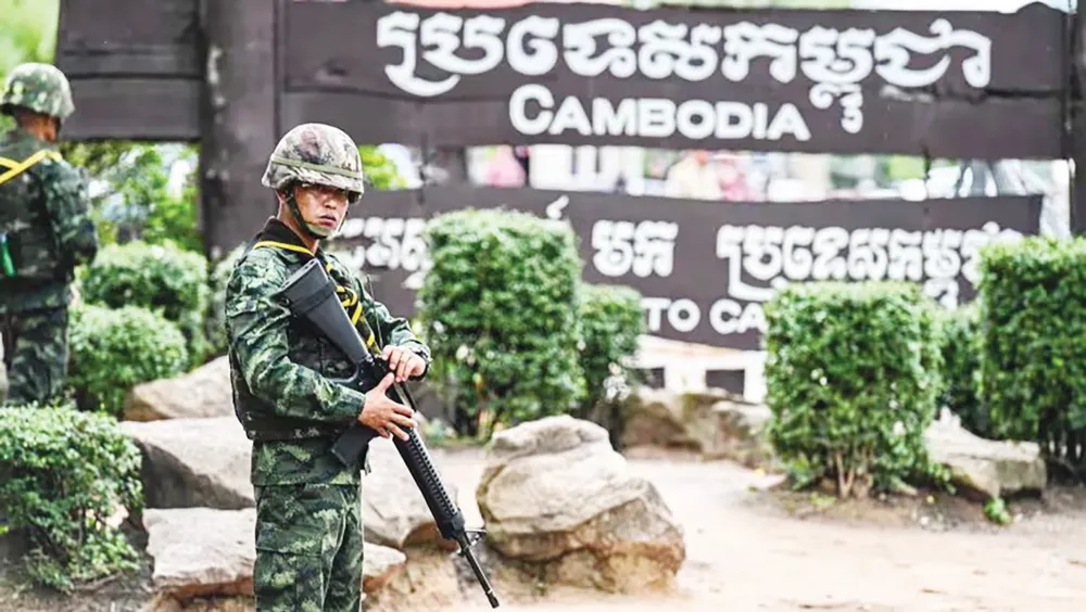 Binh sĩ Thái Lan tại cửa khẩu biên giới tỉnh Surin, giáp Campuchia. Ảnh: CNA