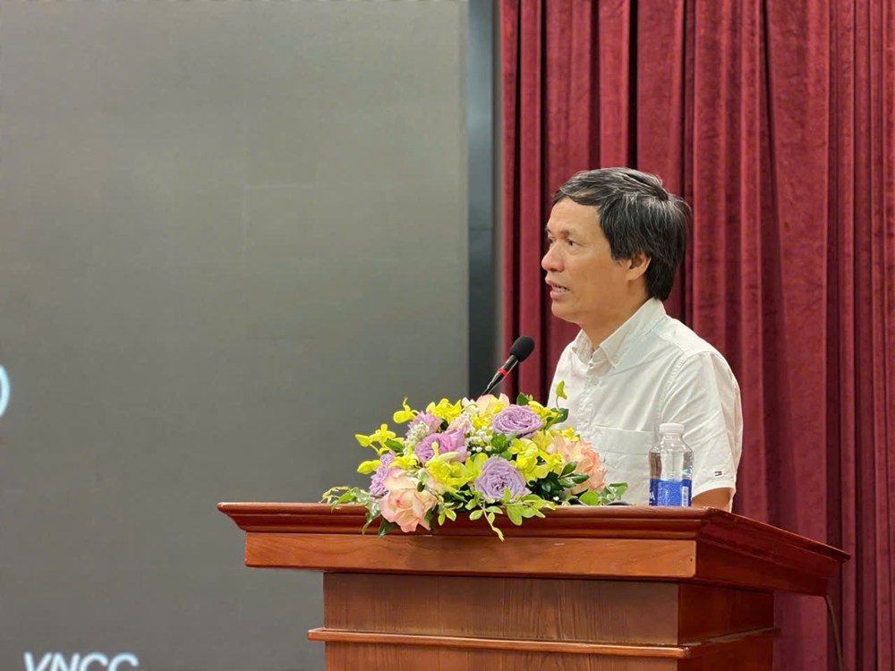 PGS.TS Đồng Văn Hệ, Giám đốc Trung tâm Điều phối ghép tạng quốc gia phát biểu tại hội thảo.
